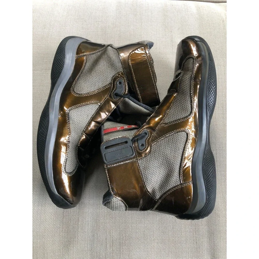 Prada be approximately